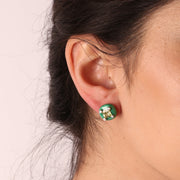 Orecchini in Argento 925 con smalto verde e zircone centrale color verde lime