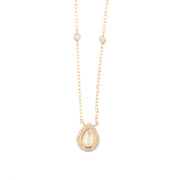 Necklace in 925 Silver with drop-shaped pendant in mother of pearl and white zircons