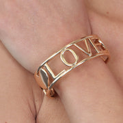 Bracciale in Metallo con scritta  LOVE