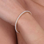 Bracciale in Metallo rigido con perline bianche