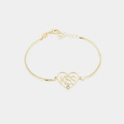 Bracciale in Argento 925 scritta KISS incorniciata in cuore con cristallo bianco.